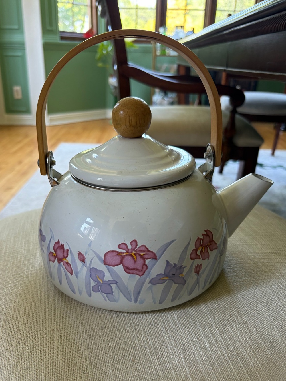 Vintage 90s floral metal teapot wooden handle